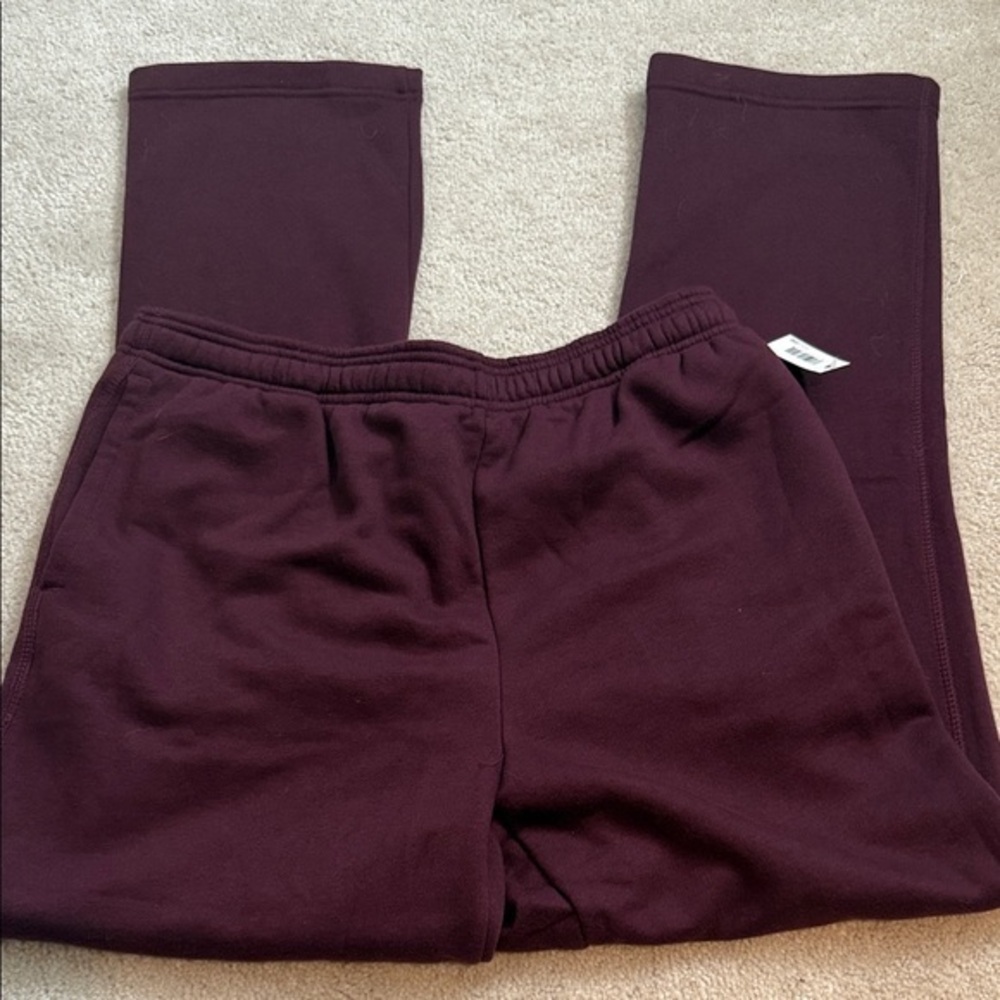 Men’s Amazon essential large sweatpants NWT